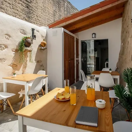 住宿加早餐酒店 Patio House 奥比多斯