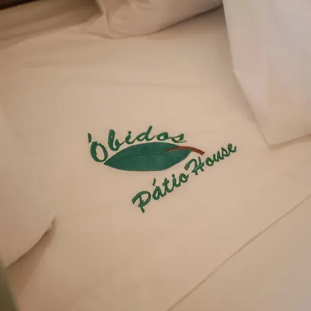 Patio House 住宿加早餐酒店 奥比多斯