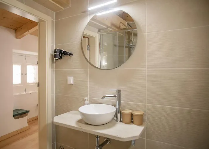 Patio House Bed & Breakfast Óbidos